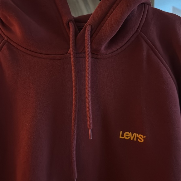 Levi’s Men’s Hoodie- Maroon and Mustard - Picture 3 of 5